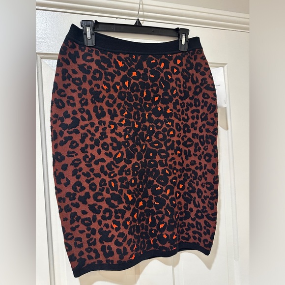 ALC Ellwood brown leopard print wool blend stretch knit skirt - Picture 3 of 10